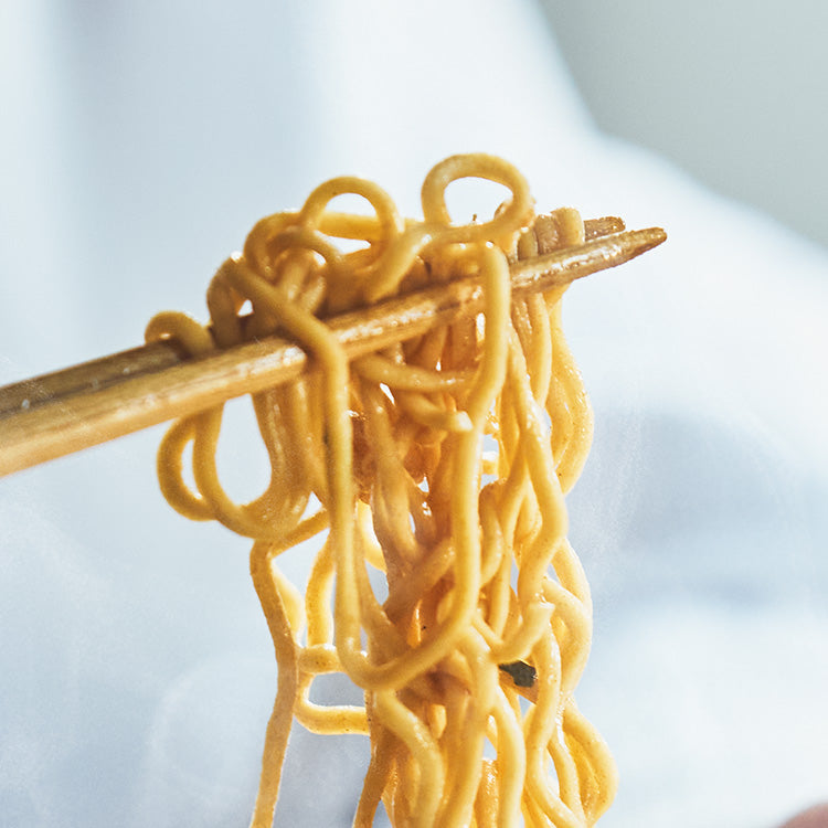 BASE YAKISOBA 鰹魚醬油拌麵