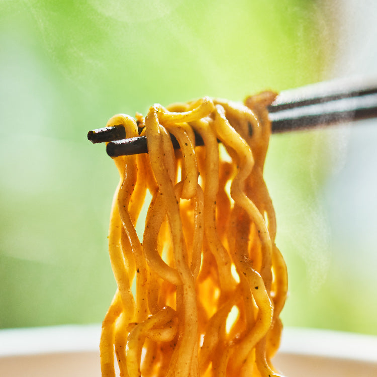 BASE YAKISOBA 冬蔭拌麵