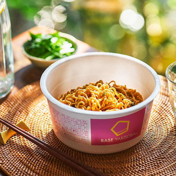 BASE YAKISOBA 冬蔭拌麵